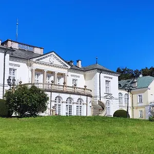  Bed & Breakfast Goscinne Palac W Balicach Instytut Zootechniki Pib Polsko