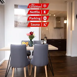 *** Aparthotel Old Town Vistula Premium Polsko
